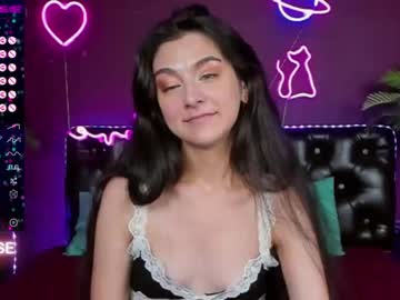 webcam girl tiffany_whootson live cam image #2319721