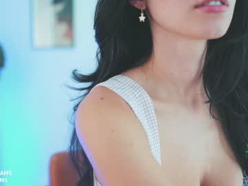 webcam girl katdreams live cam image #4982727