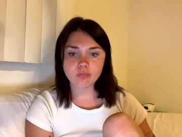 webcam girl cassidyyqueen live cam image #4824008
