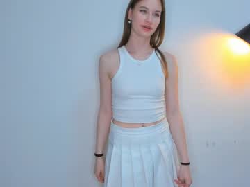 webcam girl merciabeer live cam image #6928587
