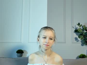 webcam couple blonde_lotos live cam image #5929648