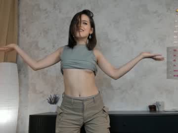 webcam couple emiliacourtney live cam image #5660562