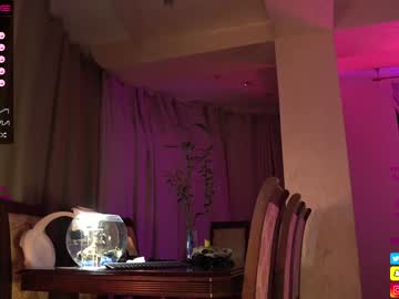 webcam girl kronniekray live cam image #3238922