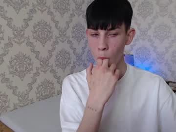 webcam man meelboynextdoor live cam image #4453846
