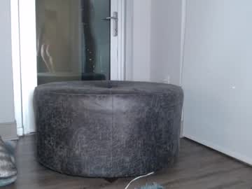 webcam girl officiallilith live cam image #4294410