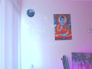 webcam girl petitebrat live cam image #749089