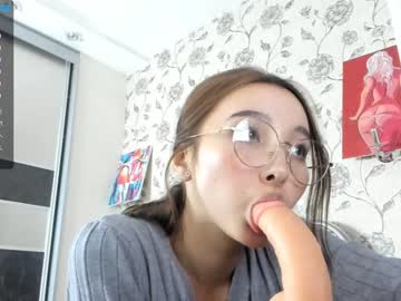 webcam girl ive_kitsun live cam image #2407414