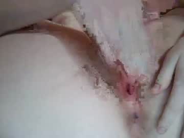 webcam girl kitty__kitty__ live cam image #3499679