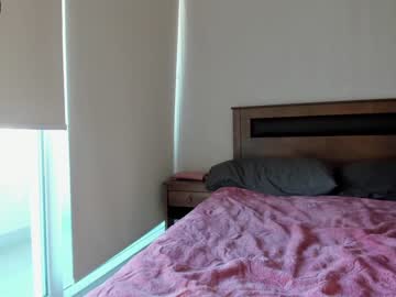 webcam girl yourfreakygirl live cam image #3554612