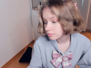 webcam girl love_and___hope live cam image #4958266