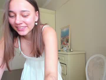 webcam girl eleonora_linn live cam image #2232321