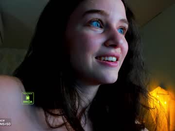 webcam girl demurelixir live cam image #3312428