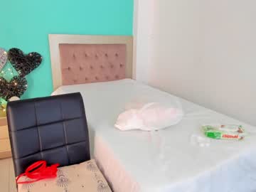 webcam girl roberta_lipa live cam image #3781918