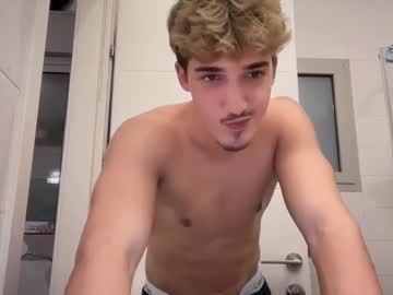 webcam man noam101 live cam image #7059167