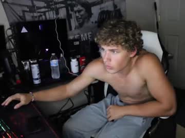webcam man maxednat live cam image #5050439
