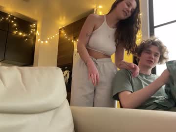 webcam couple di_n_alex live cam image #3696312