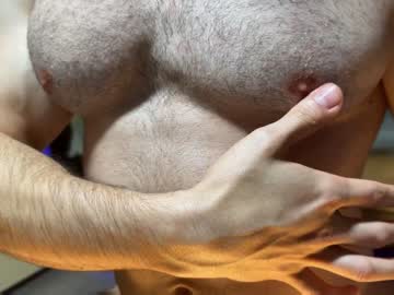 webcam man adam_muscle_ live cam image #5215242