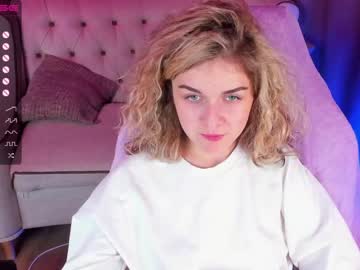webcam girl michelle_davidson live cam image #2351785