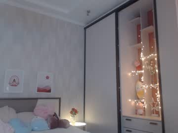 webcam girl hi_teika live cam image #2203237