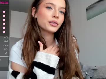 webcam girl isia_slay live cam image #3048880