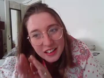 webcam girl titfortatkat live cam image #1034797