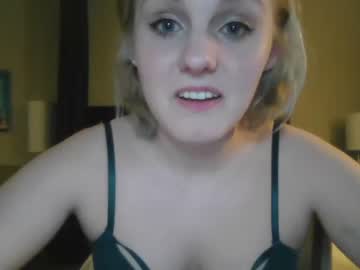 webcam girl cutiekatie3273 live cam image #1273513