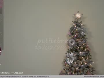 webcam girl petitebrat live cam image #5868007