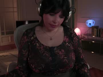 webcam girl mila_ live cam image #6826086