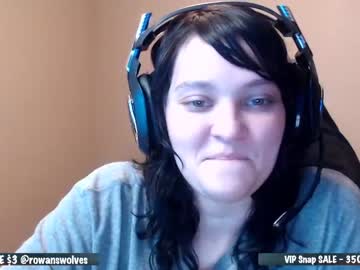 webcam girl rowanswolves live cam image #888094