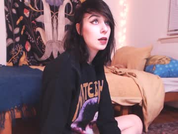 webcam girl eeeveee live cam image #634686