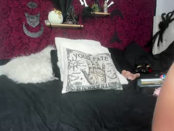 webcam girl fit_american_girl live cam image #3004620