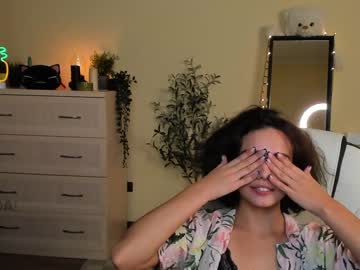 webcam girl ella_flar_ live cam image #2895092
