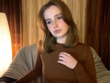 webcam girl cute_siberian_girl live cam image #6404477