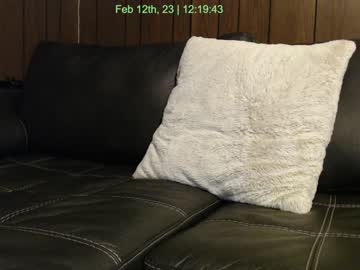 webcam couple petiteandpete live cam image #3764619