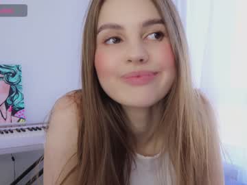 webcam girl fluffy_angel live cam image #6925890
