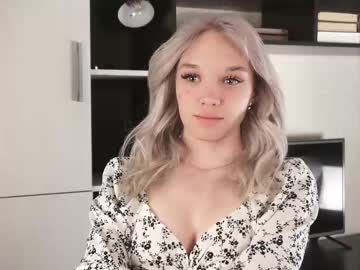 webcam girl barbie_loveey live cam image #7106845