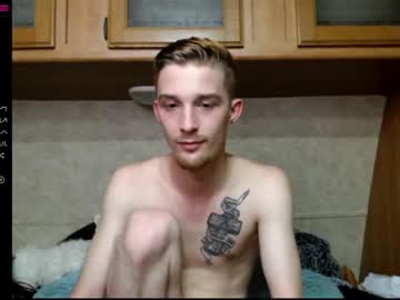 webcam man moose6810 live cam image #1109386