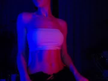 webcam girl katrin_sweeft live cam image #2400946