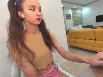 webcam girl ehotlovea live cam image #3023946