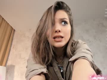 webcam couple emiliacourtney live cam image #5696854
