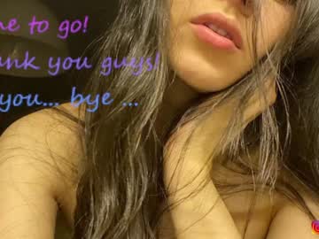 webcam girl lucie_beltran live cam image #4522763