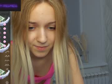 webcam girl mary__freshness_ live cam image #3760134