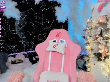 webcam girl littleflufflepuff live cam image #3255752