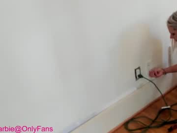 webcam girl rvlifebarbie live cam image #3625554