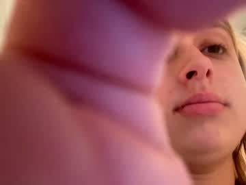 webcam girl angela2598 live cam image #3297127