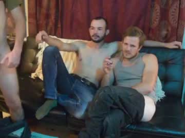 webcam man hollandhousestudios live cam image #844427
