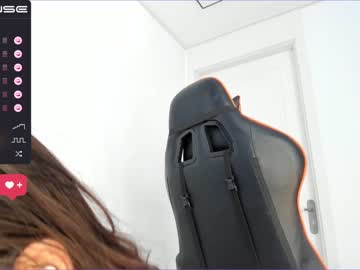 webcam girl mei_tin live cam image #4114560