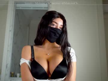 webcam girl maksin_cb live cam image #2681717
