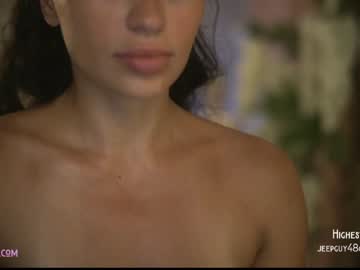 webcam girl lucieoude_ live cam image #26506