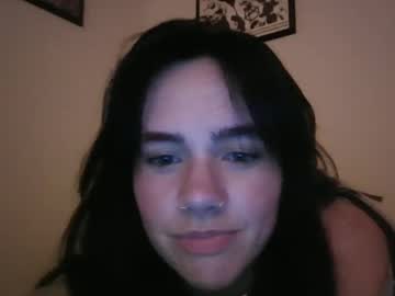 webcam girl scarlettjo19 live cam image #7116235
